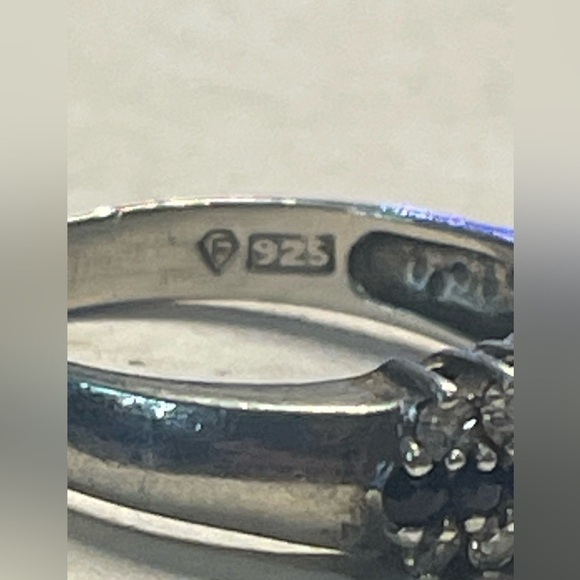 Sapphire & Cubic Zirconia Sterling Silver Ring (7.5) - Picture 10 of 11